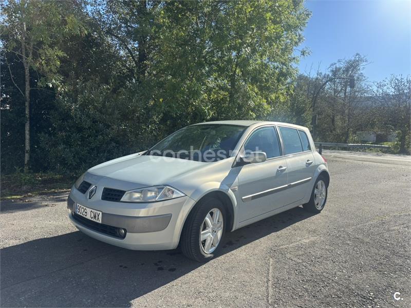 RENAULT Megane CONFORT DYNAMIQUE 1.6 16V