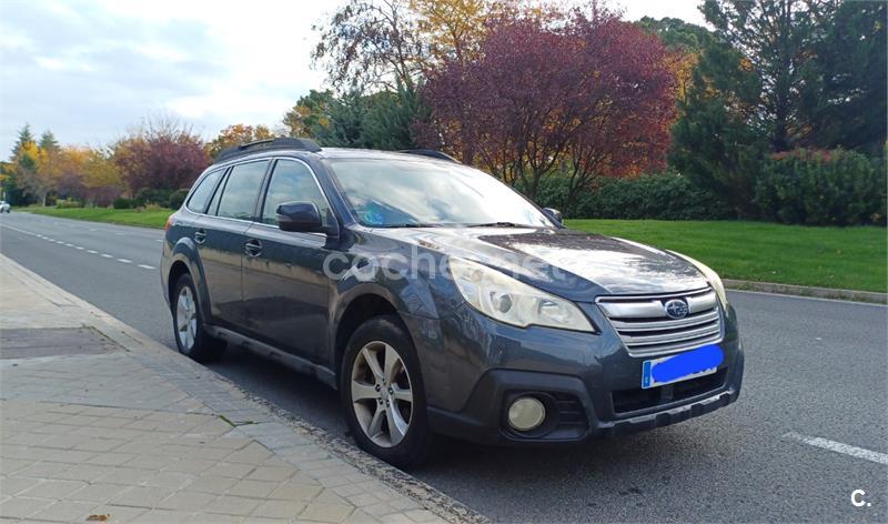 SUBARU Outback 2.5i BiFuel Executive Plus CVT Lineartr