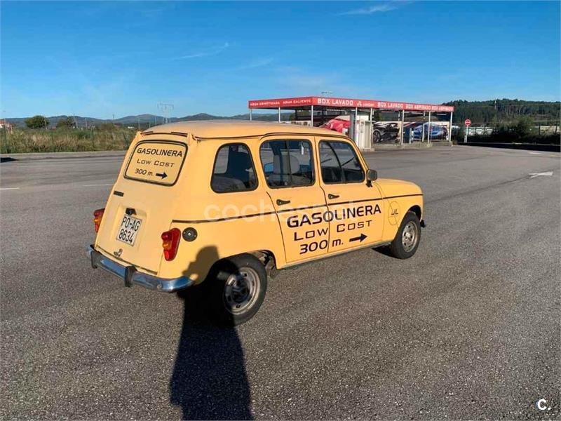 RENAULT R4