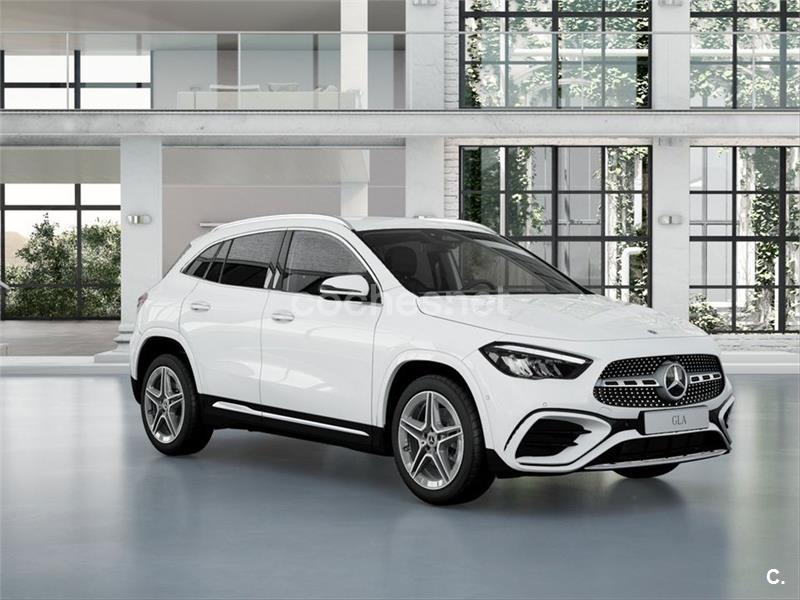 MERCEDES-BENZ GLA GLA 200 D