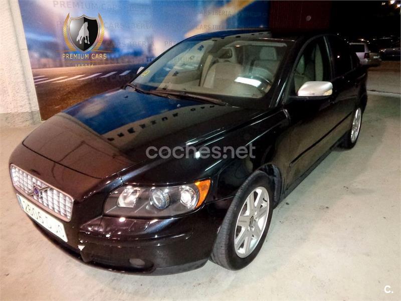 VOLVO S40 2.4i Summum