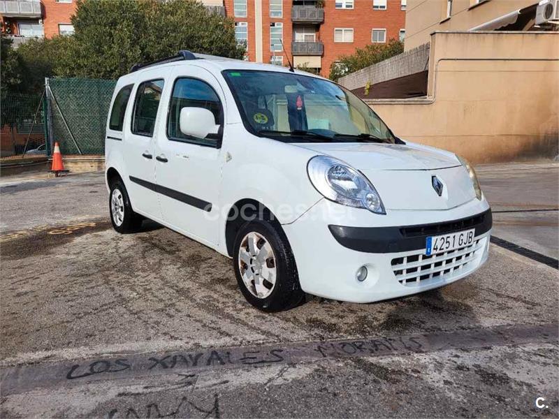 RENAULT Kangoo