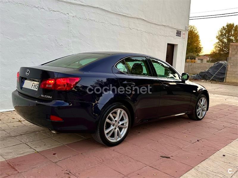 LEXUS IS 220d Sport