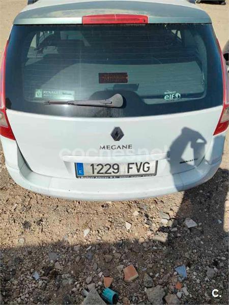 RENAULT Megane