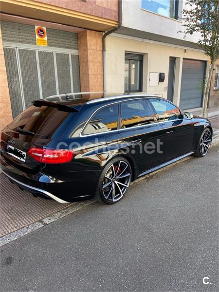 AUDI RS4 Avant 4.2 FSI quattro