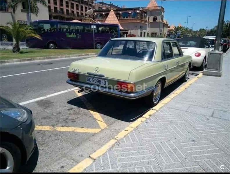 MERCEDES-BENZ 220