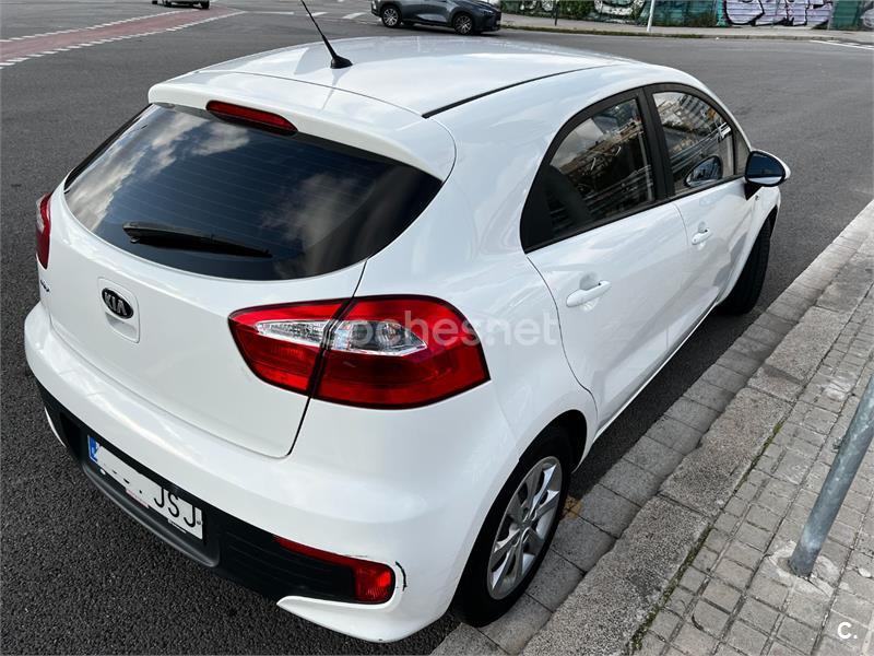 KIA Rio 1.2 CVVT Concept