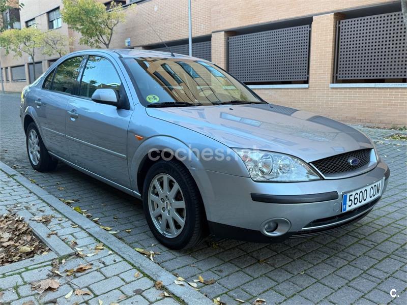 FORD Mondeo 1.8i 16v 110 Ambiente