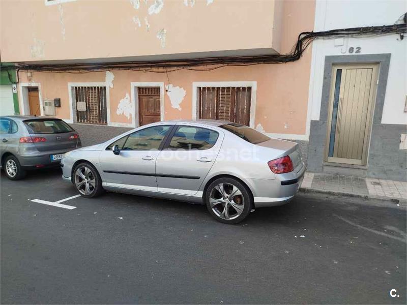 PEUGEOT 407