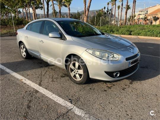 RENAULT Fluence