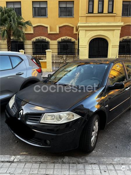 RENAULT Megane Dynamique 1.5dCi105