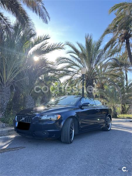 VOLVO C70 D5 Momentum