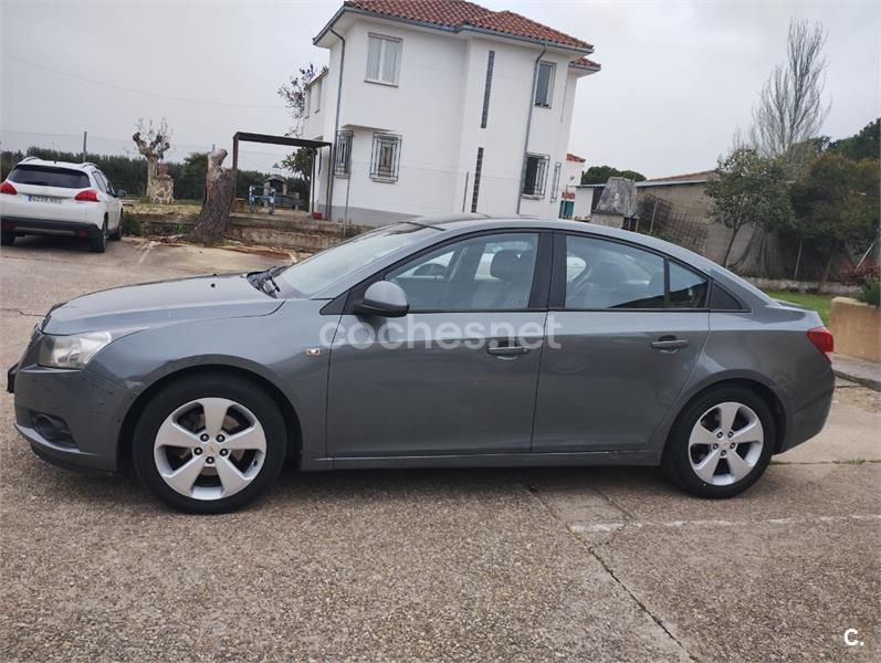 CHEVROLET Cruze 2.0 VCDi 16V LS