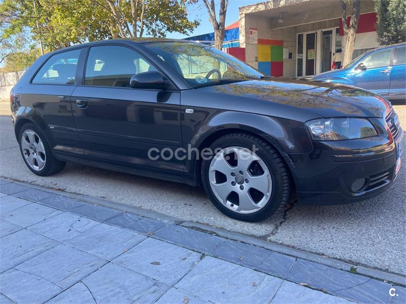 AUDI A3 2.0 TDI DPF Ambition