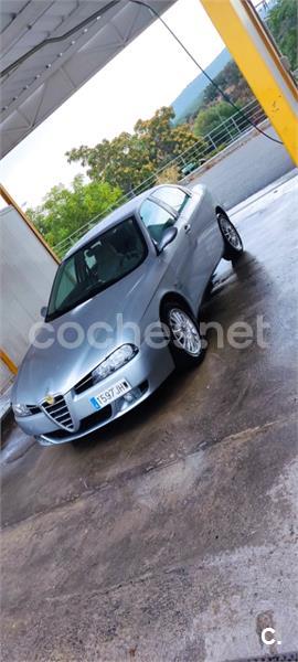 ALFA ROMEO 156 1.9 JTD Distinctive Sportwagon