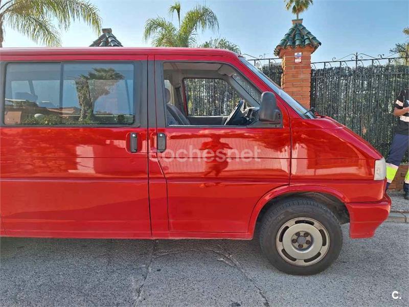 VOLKSWAGEN Multivan