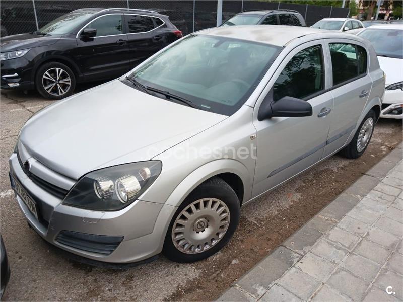 OPEL Astra 1.4 Essentia