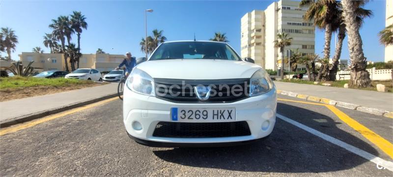 DACIA Sandero Ambiance Music 1.2 16v 75