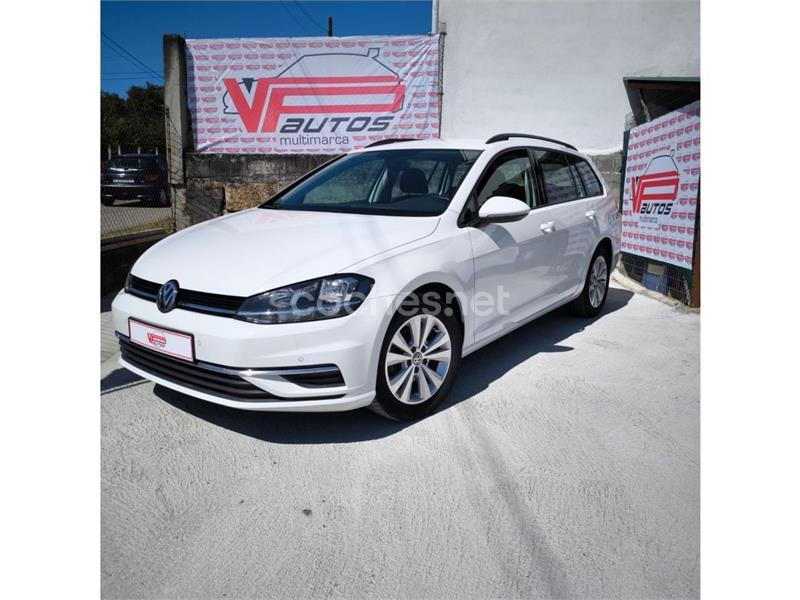 VOLKSWAGEN Golf Business 1.6 TDI Variant