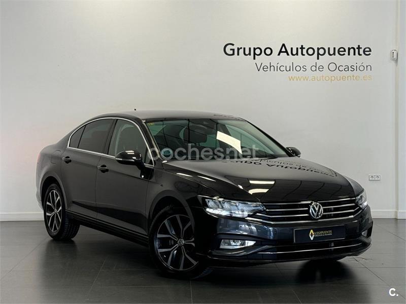 VOLKSWAGEN Passat Executive 1.6 TDI DSG