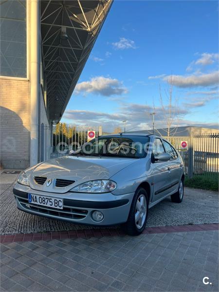 RENAULT Megane RXE 1.6 16V