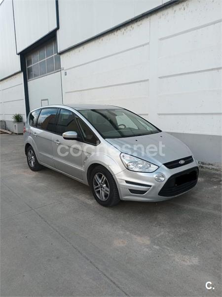 FORD SMAX