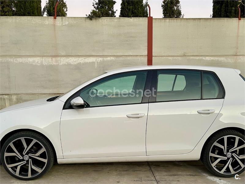 VOLKSWAGEN Golf 1.6 TDI BlueMotion