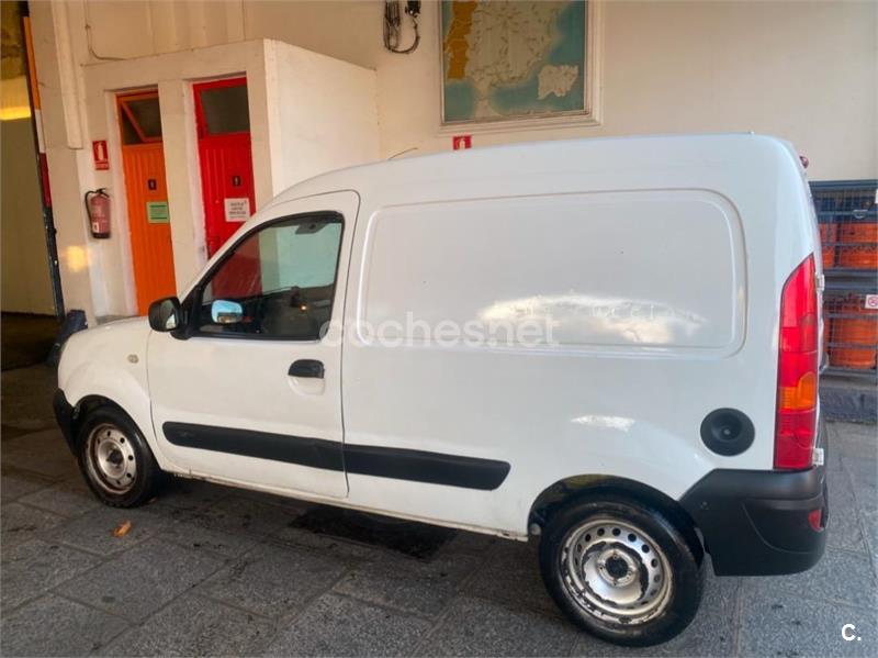 RENAULT Kangoo