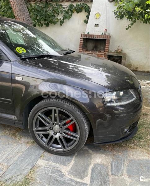 AUDI A3 2.0 TDI quattro DPF Ambiente