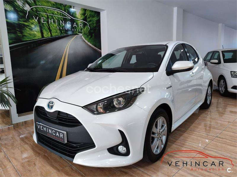 TOYOTA Yaris 1.5 120H Active Tech