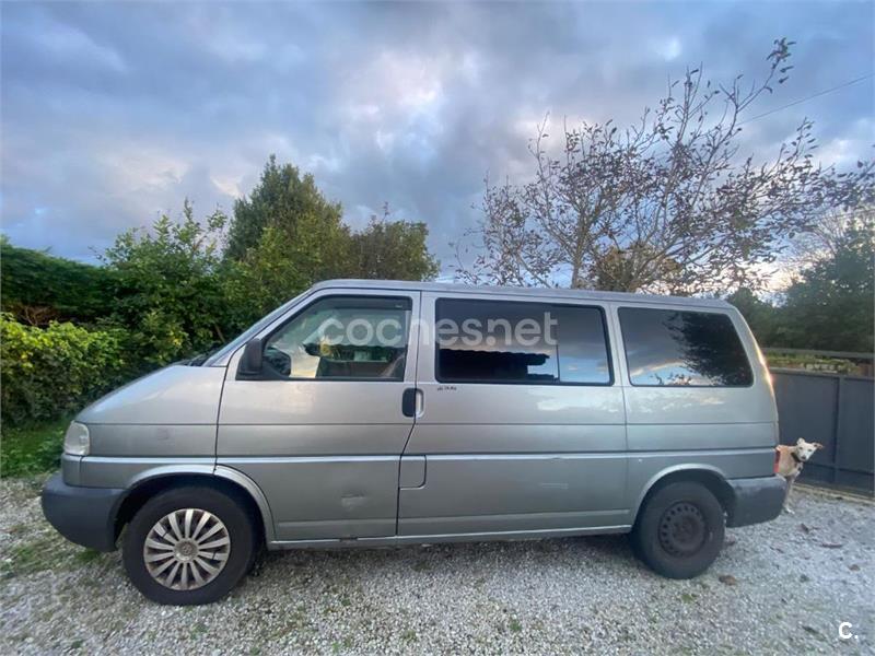 VOLKSWAGEN Multivan 2.5 TDI