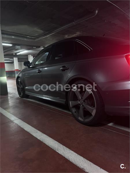 AUDI A3 Sedan Black line 35 TDI 110kW S tronic 4p.