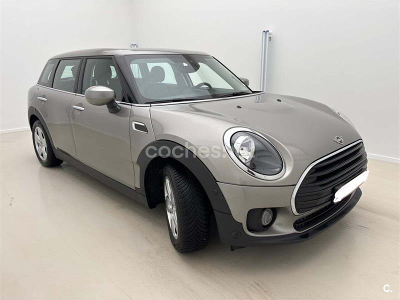 MINI CLUBMAN COOPER D