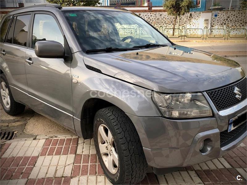 SUZUKI Grand Vitara 1.9 DDiS JLXE