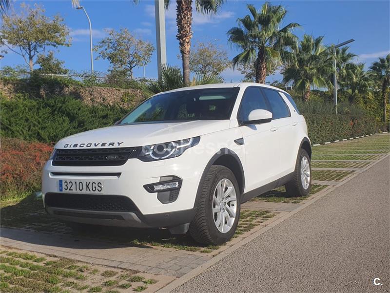 LAND-ROVER Discovery Sport 2.0L TD4 4x4 HSE