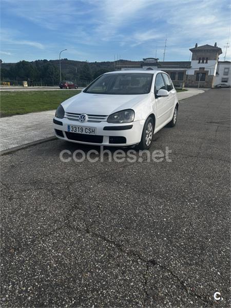 VOLKSWAGEN Golf 2.0.TDI DSG Highline