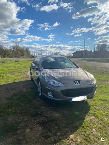 PEUGEOT 407