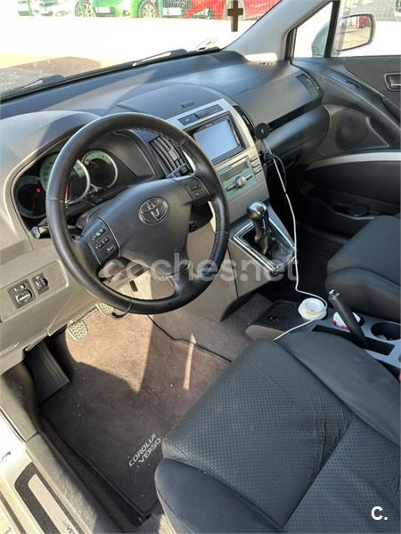 TOYOTA Corolla Verso 2.2 D4D Sol