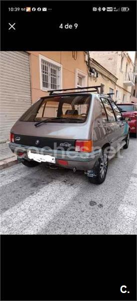 PEUGEOT 205