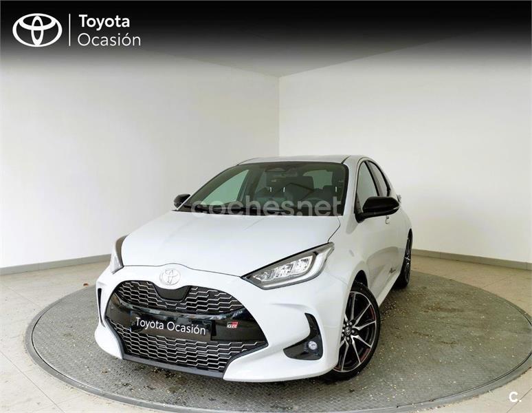 TOYOTA Yaris 1.5 130H GR Sport