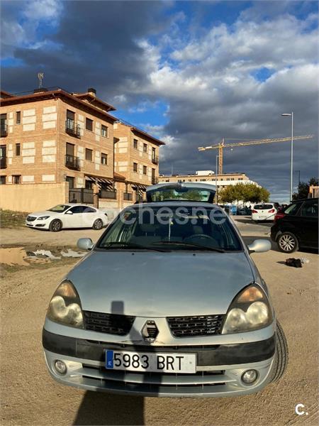 RENAULT Clio Privilege 1.5dCi 65