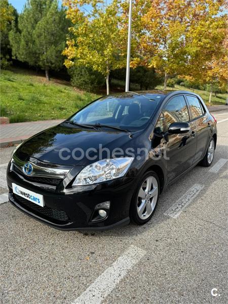 TOYOTA Auris 1.8 Hibrido Advance