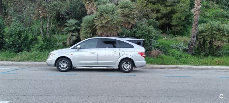 SSANGYONG Rodius 270Xdi Limited