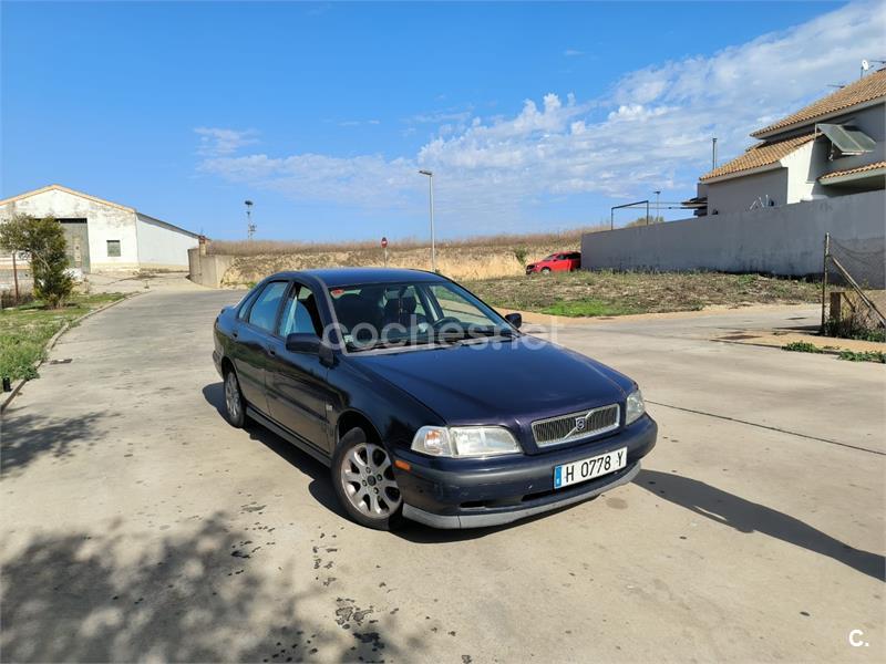 VOLVO S40 1.9D