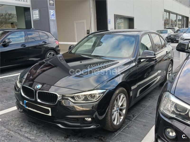 BMW Serie 3 318dA Business