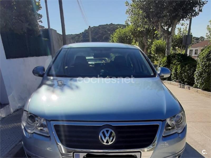 VOLKSWAGEN Passat 2.0 TDI Advance