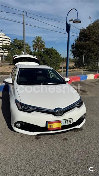 TOYOTA Auris 1.2 120T FEEL