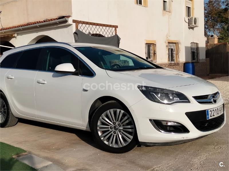 OPEL Astra 1.6 CDTi SS 136 CV Excellence ST