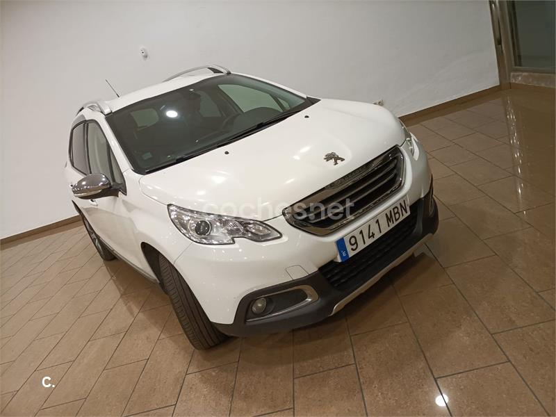 PEUGEOT 2008 Allure 1.6 eHDi 92