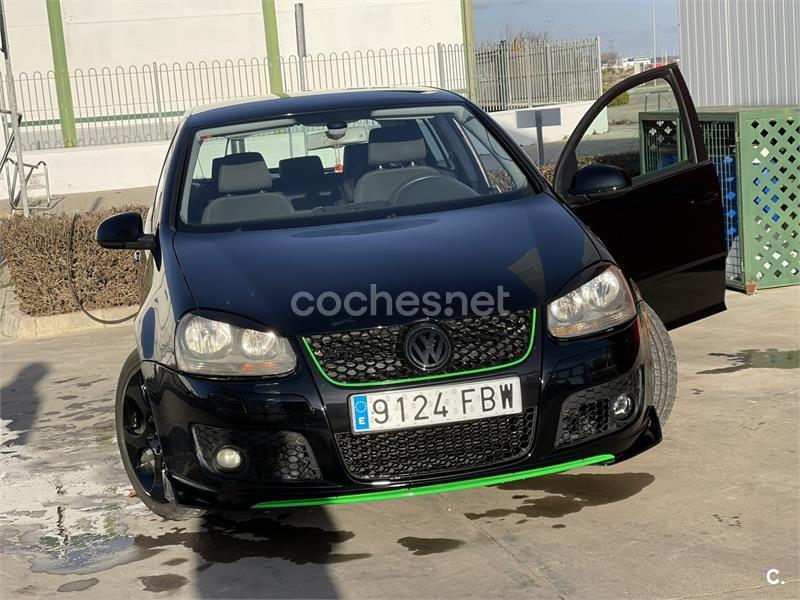 VOLKSWAGEN Golf 2.0 TDI Highline